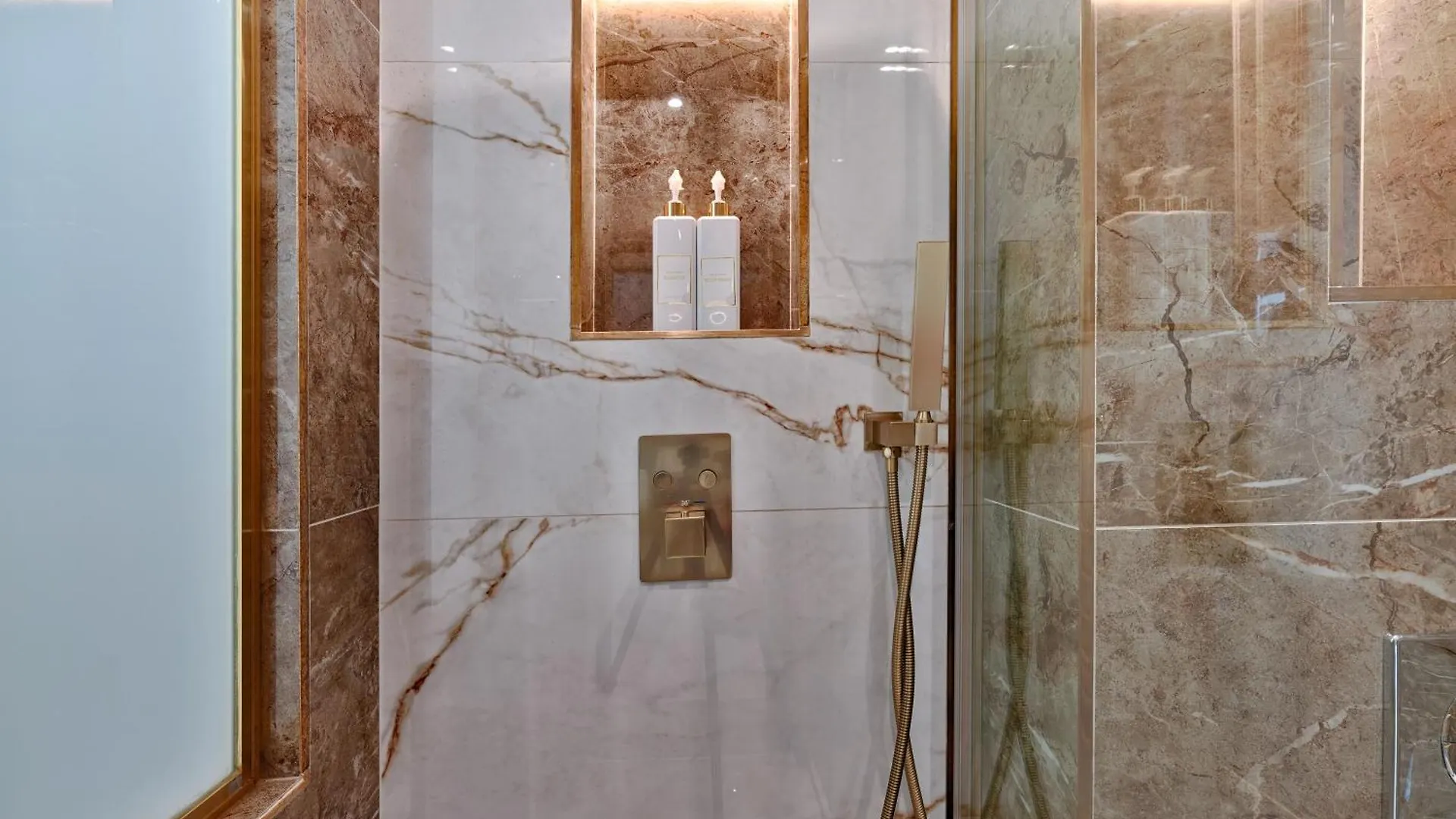 Welcome To Luxury Dream Yerres 0*,